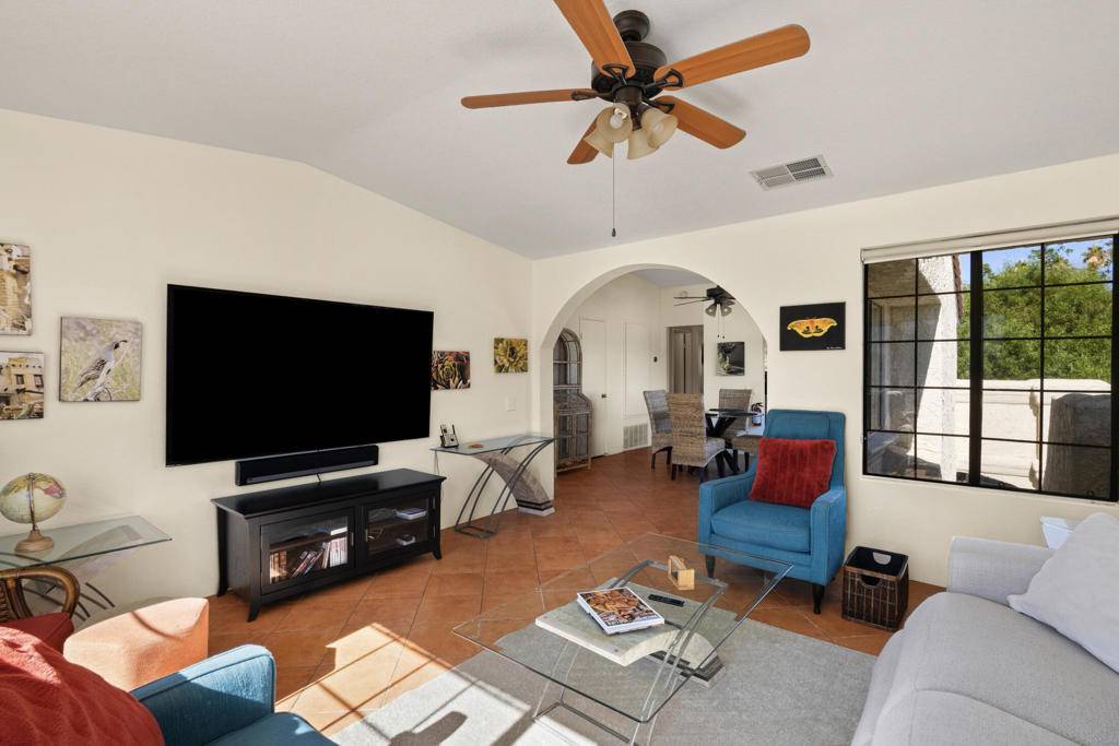 Palm Springs, CA 92264,2001 E Camino Parocela #G42