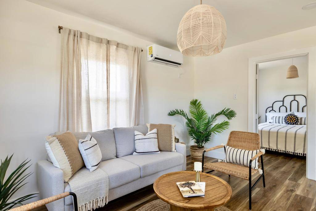 Joshua Tree, CA 92252,6451 Mountain View ST