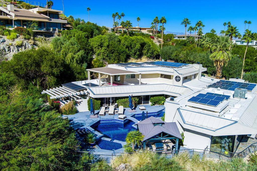 Palm Springs, CA 92264,3295 Tiger Tail LN