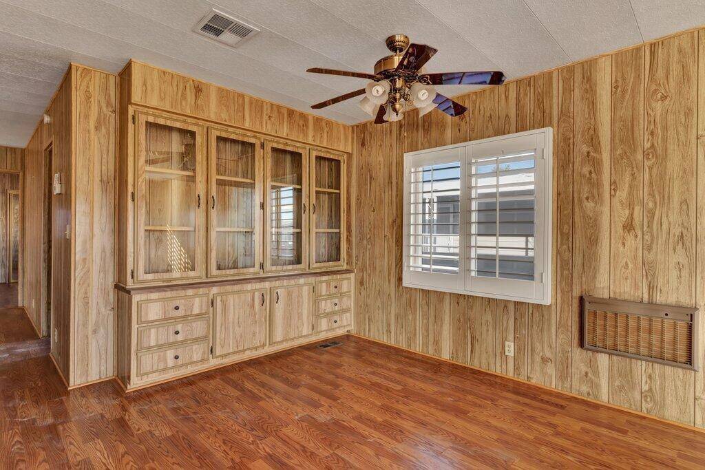 Palm Desert, CA 92260,73330 Desert Greens DR N