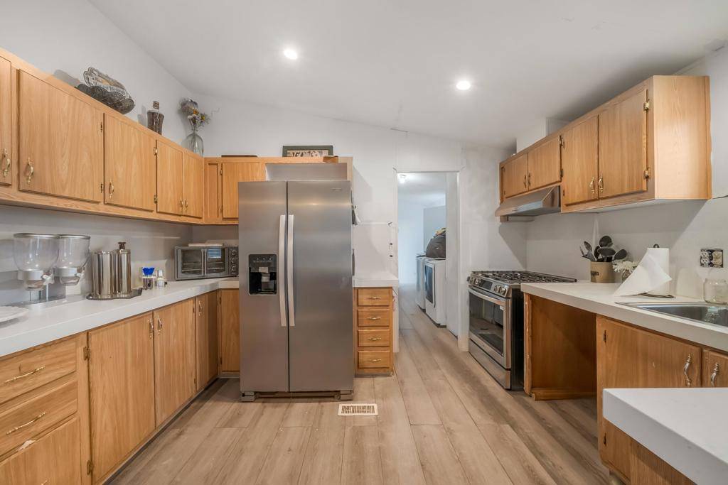 Thermal, CA 92274,2490 Shore Jewel AVE