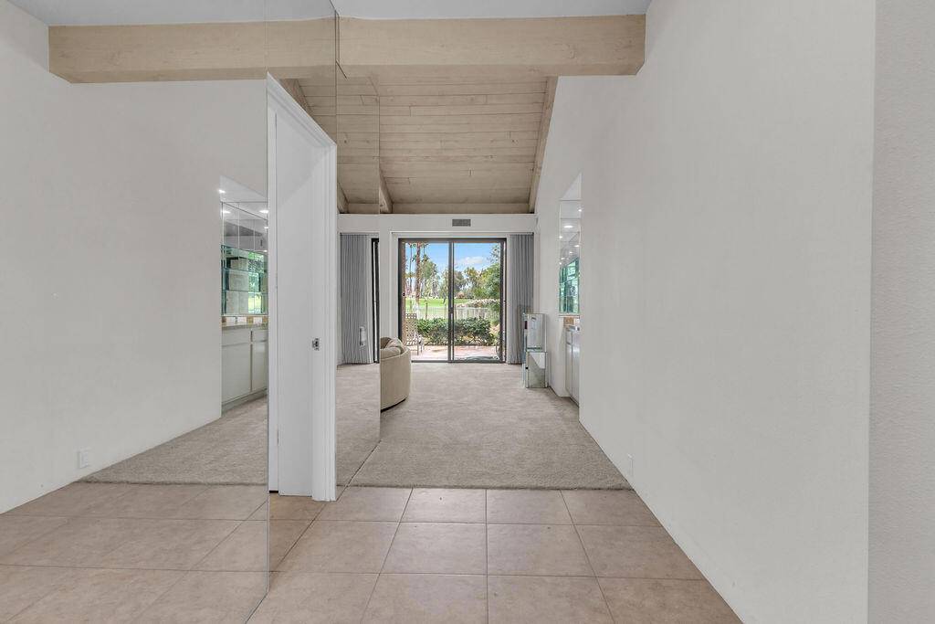 Rancho Mirage, CA 92270,535 Desert West DR