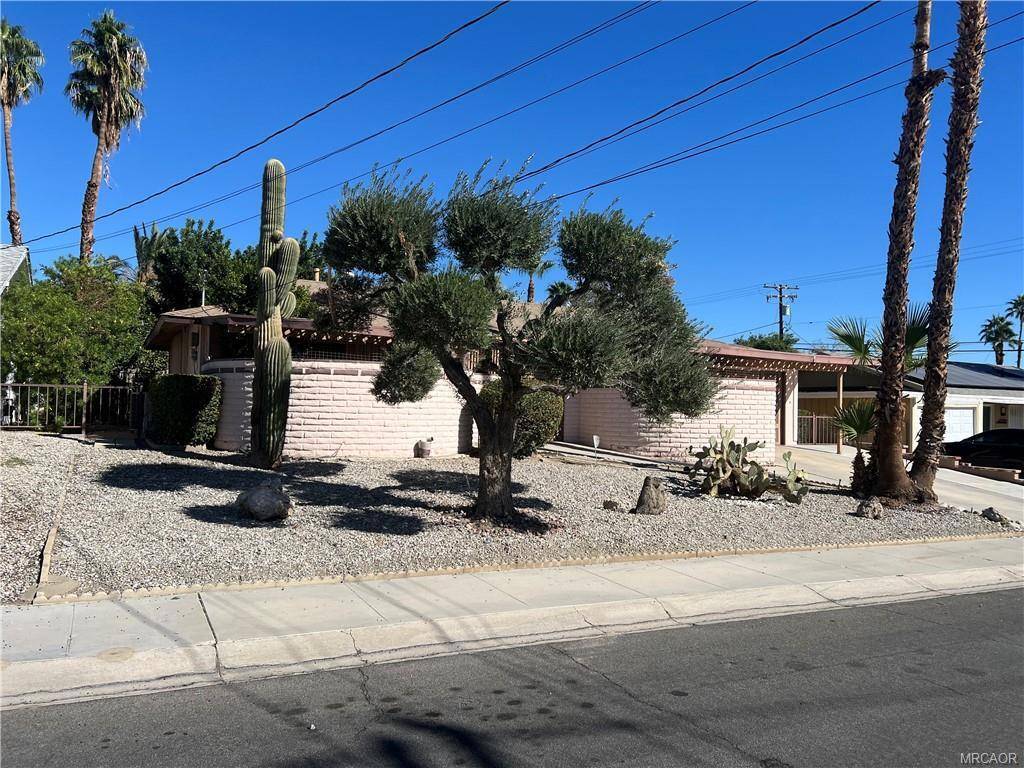 Palm Desert, CA 92211,42700 Iowa ST