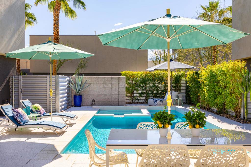 Palm Springs, CA 92262,1056 Dane DR