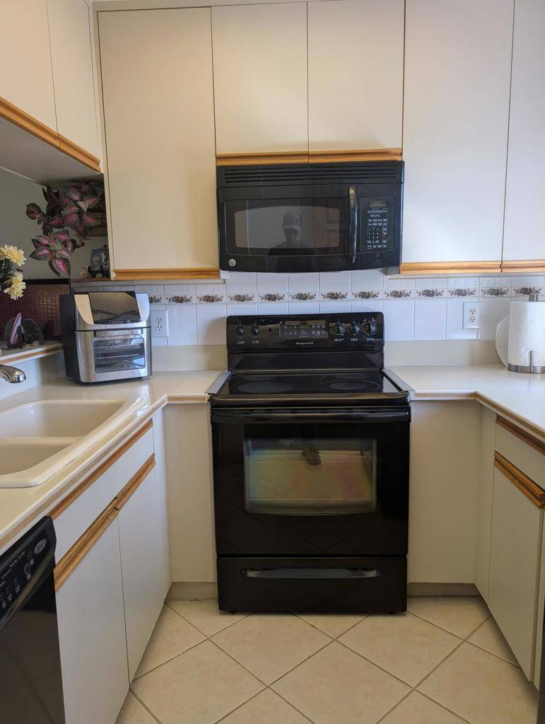 Cathedral City, CA 92234,67268 S Chimayo DR