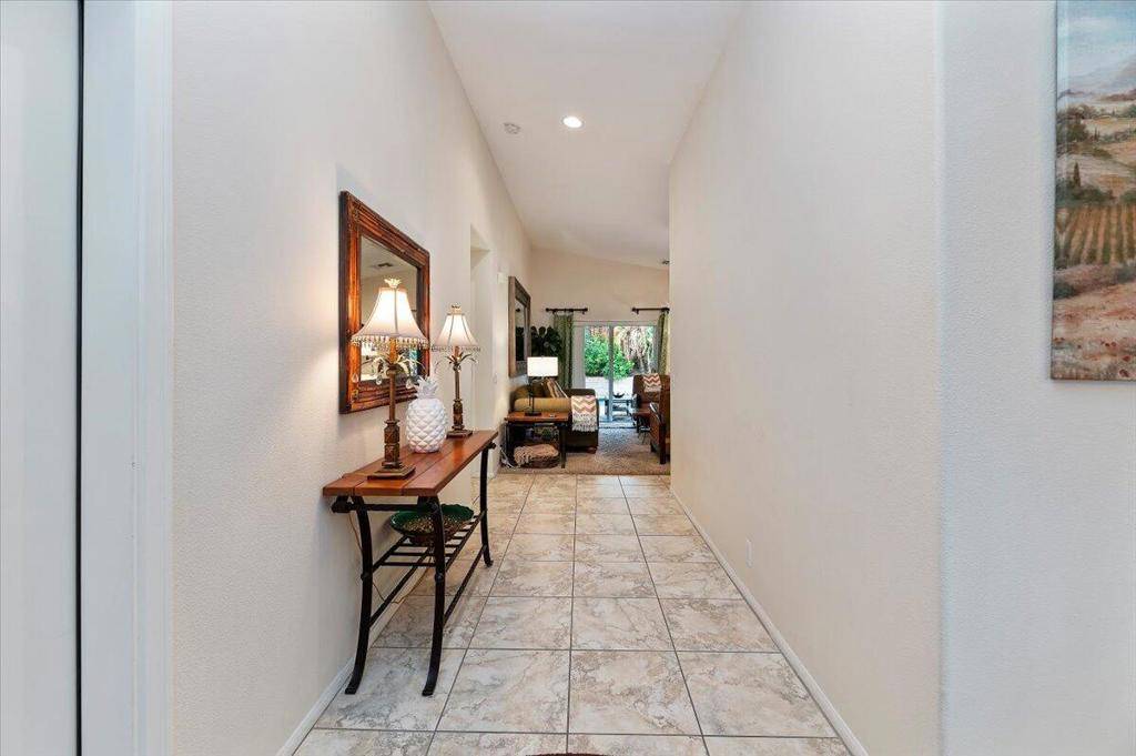 La Quinta, CA 92253,53105 Avenue Rubio