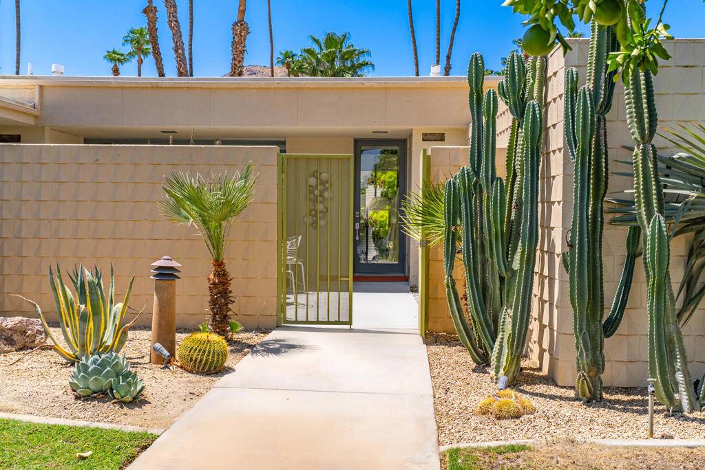 Palm Springs, CA 92264,343 Westlake TER