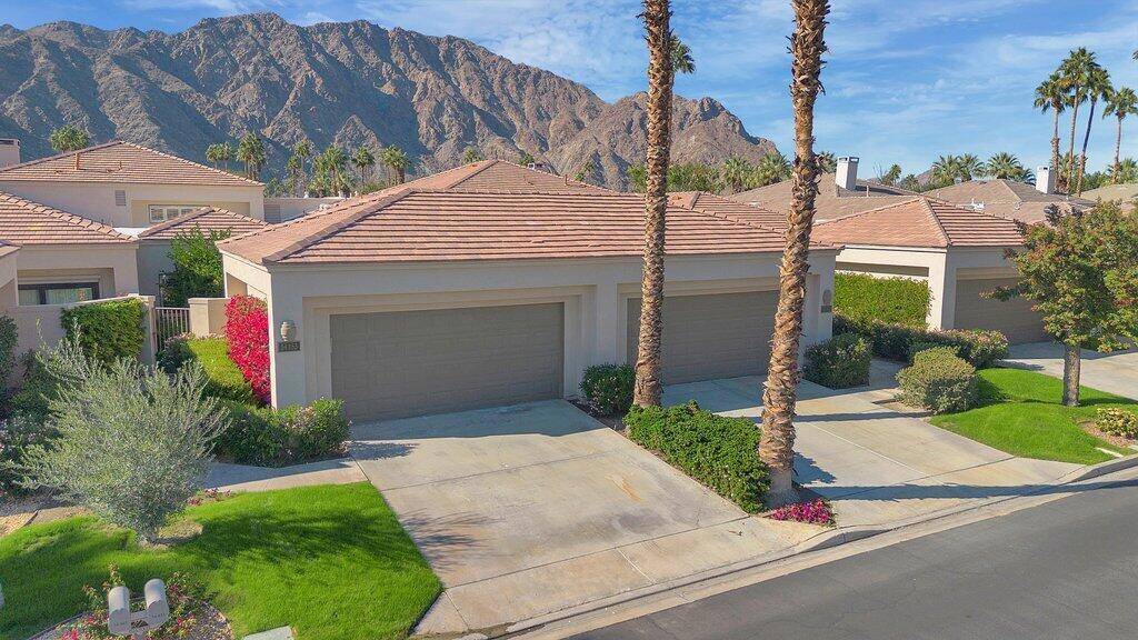 La Quinta, CA 92253,54853 Oakhill