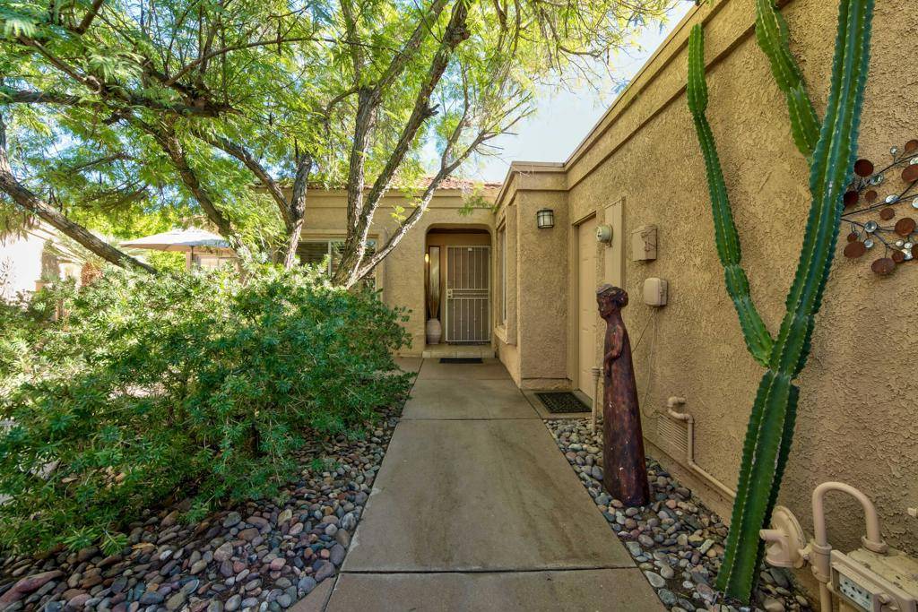 Palm Desert, CA 92260,44079 Elba CT