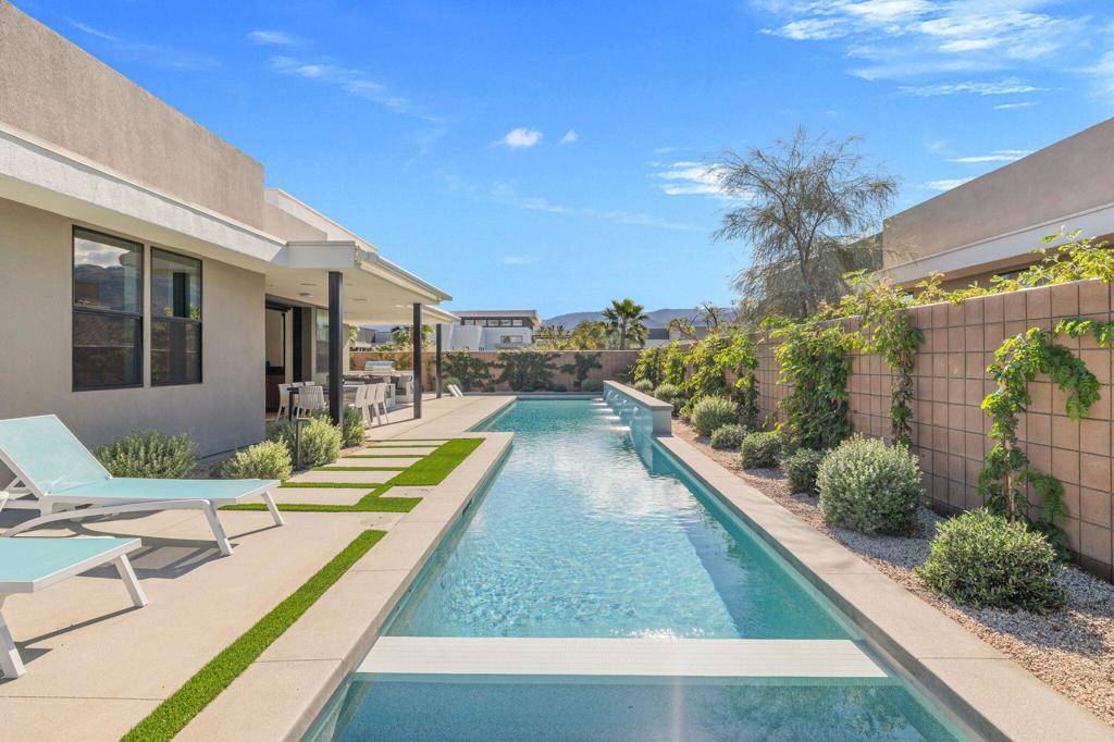 Rancho Mirage, CA 92270,6 Garnet CT