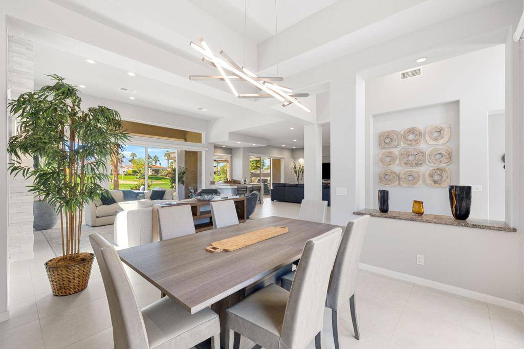 Palm Desert, CA 92211,752 Mission Creek DR