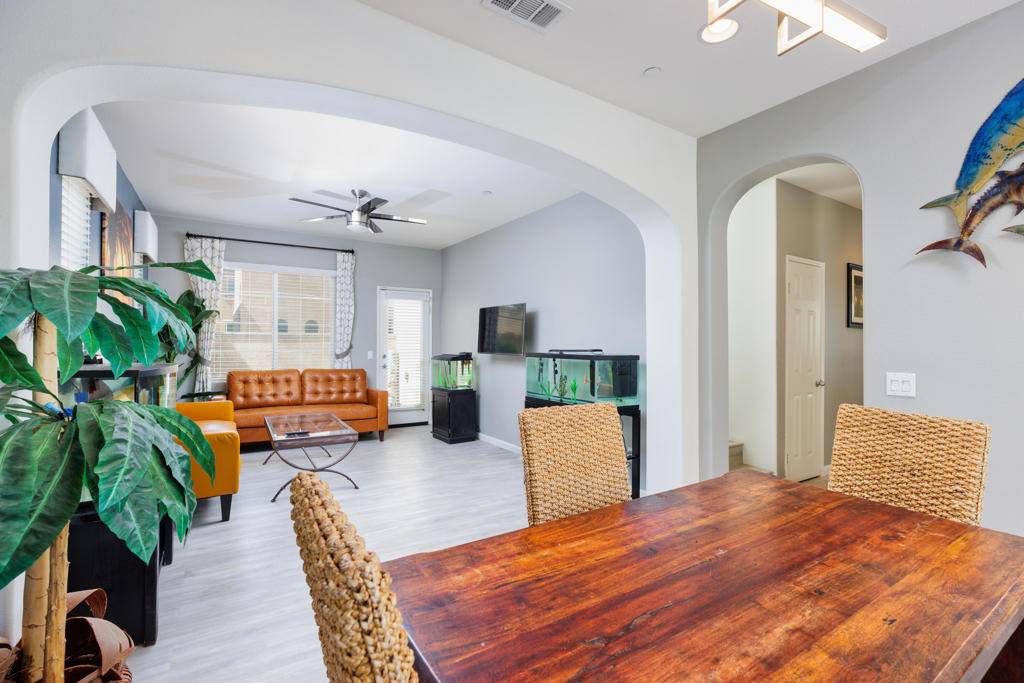 Palm Desert, CA 92211,444 Via De La Paz