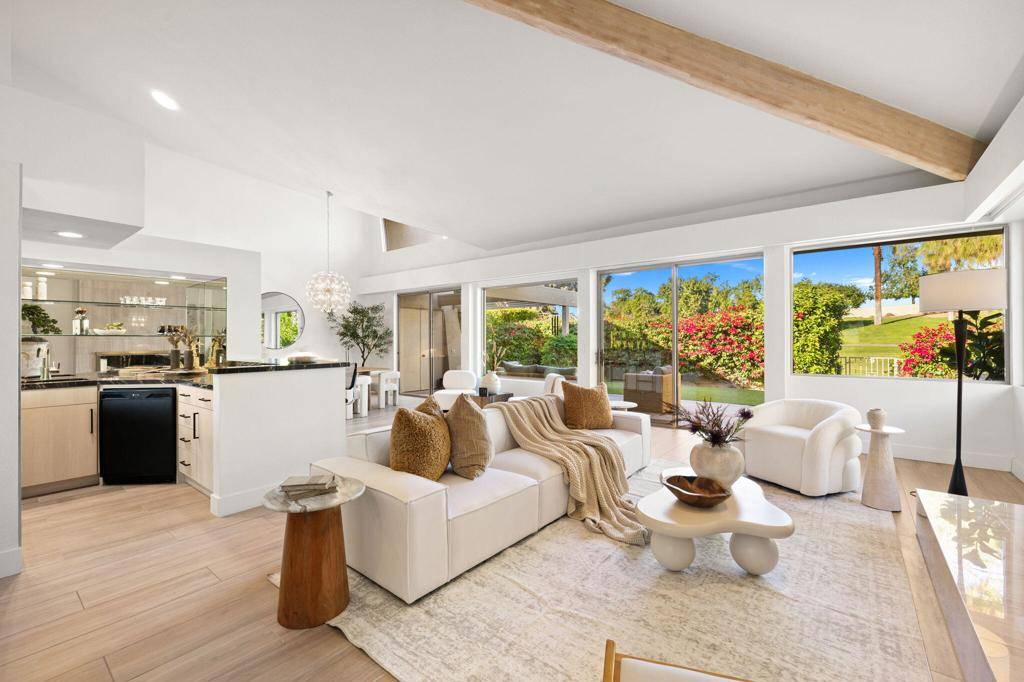 Rancho Mirage, CA 92270,47 N Kavenish DR