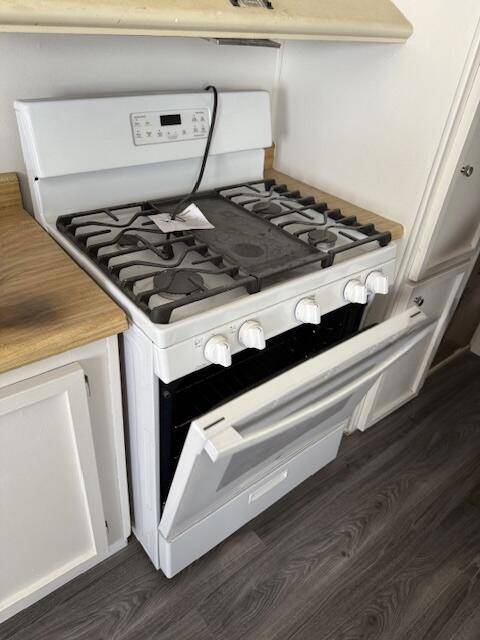 Thermal, CA 92274,216 Imperial AVE