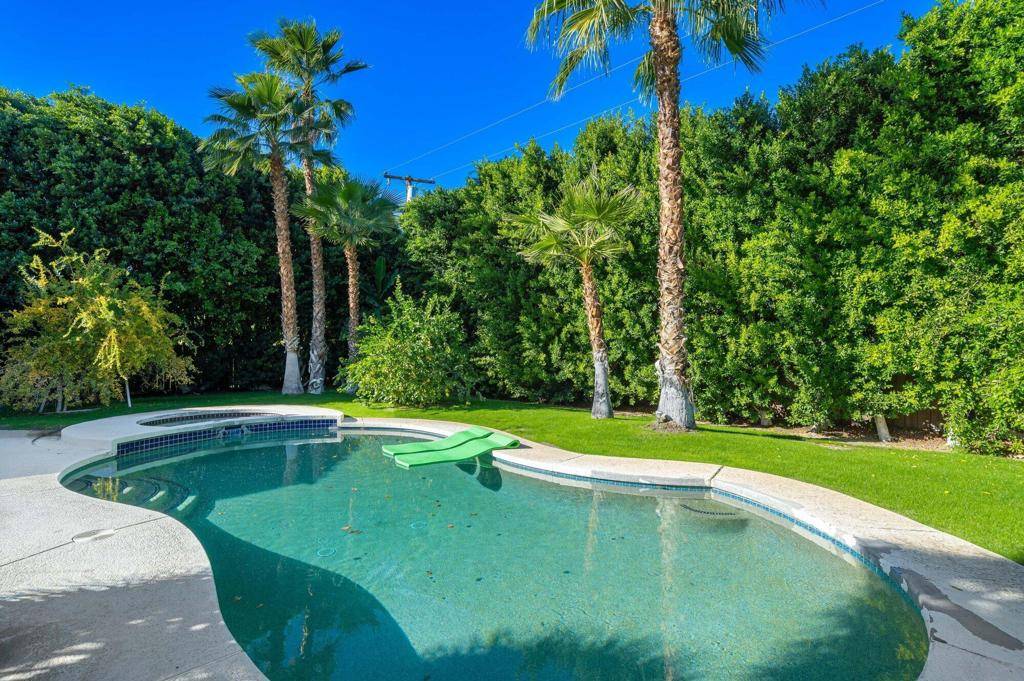 Bermuda Dunes, CA 92203,78900 Runaway Bay DR