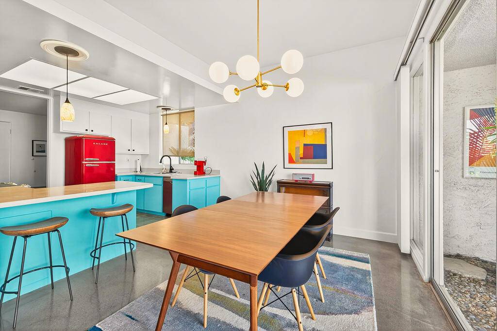 Indian Wells, CA 92210,76790 Lark DR