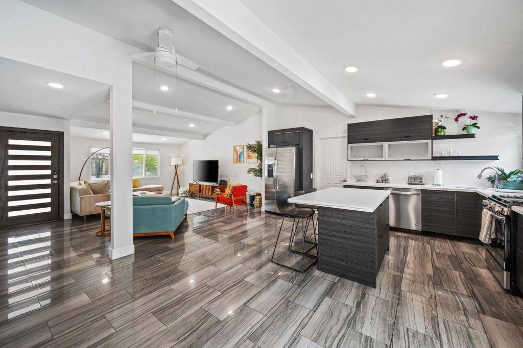 Palm Springs, CA 92262,3059 N Biskra RD