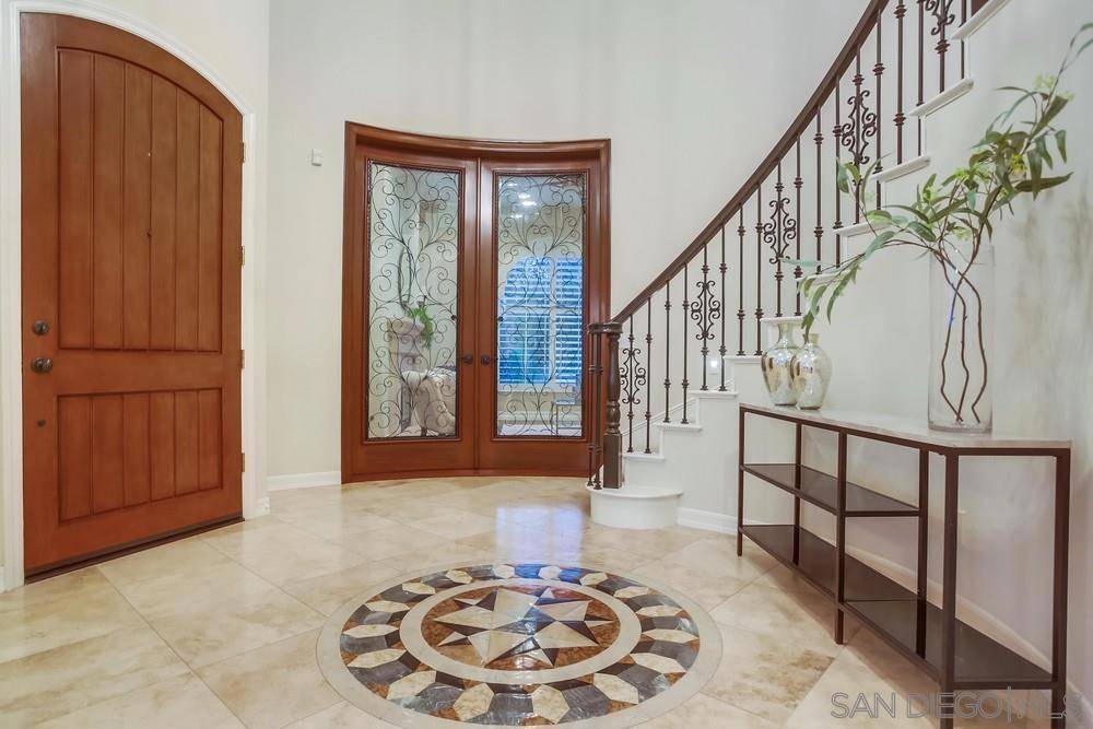 Carlsbad, CA 92009,2950 Rancho Cortes