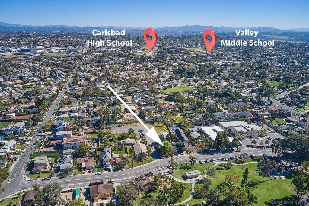 Carlsbad, CA 92008,3266 Eureka Pl