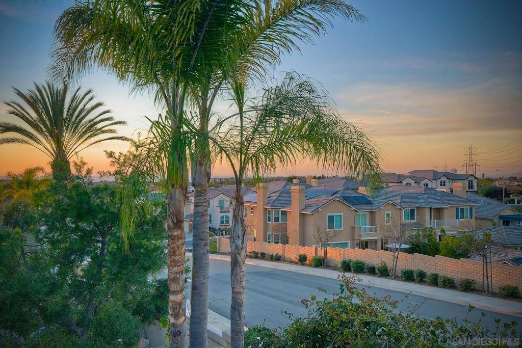 Carlsbad, CA 92011,6754 Caurina Ct.