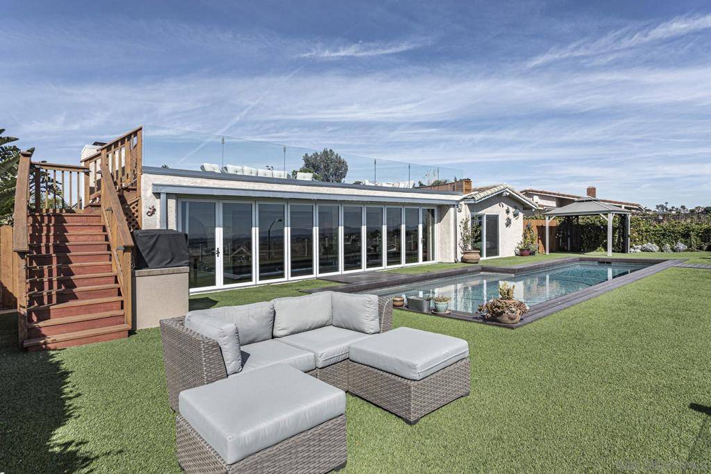 La Jolla, CA 92037,1579 Alta La Jolla Dr