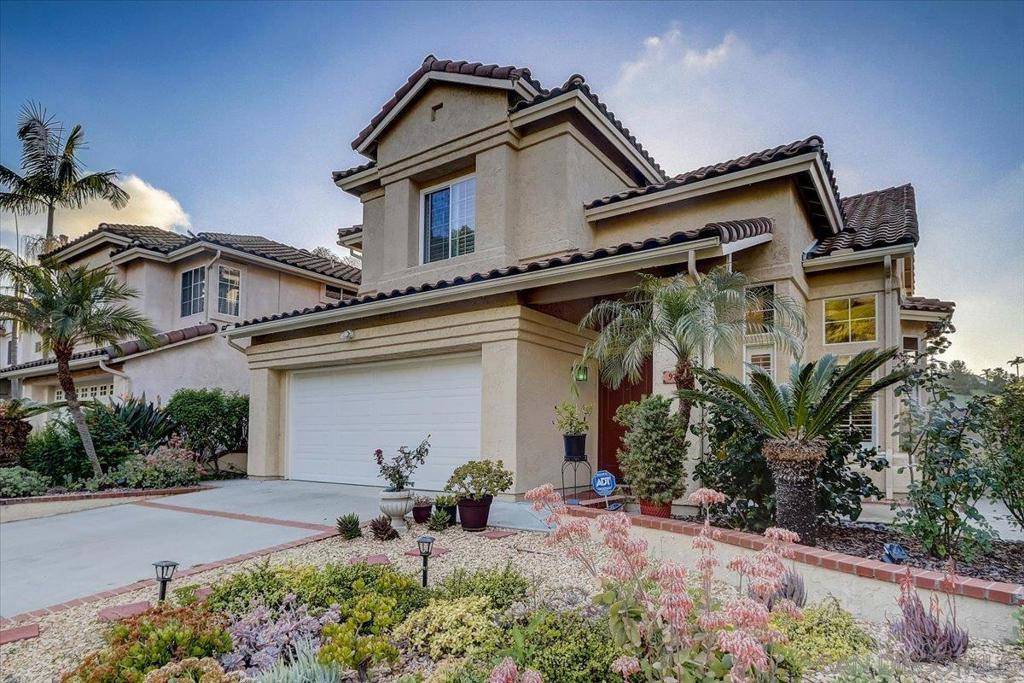 Oceanside, CA 92057,977 Gallery Dr