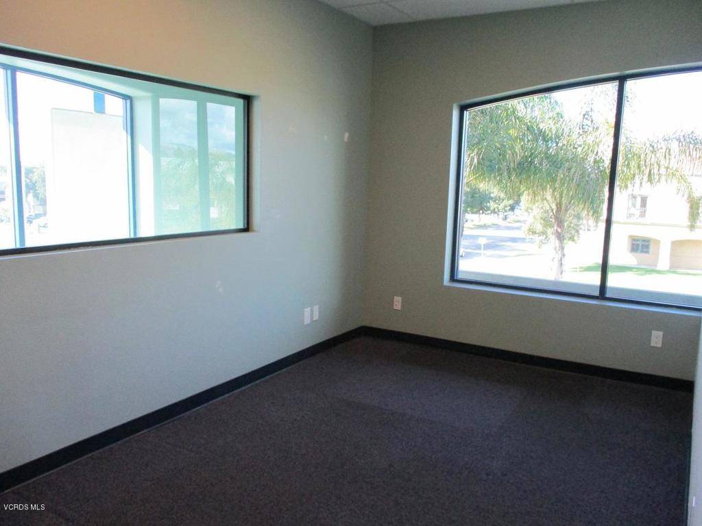 Ventura, CA 93003,4517 Market ST #1-A
