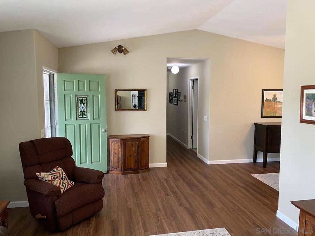 Fallbrook, CA 92028,442 Cancun Ct