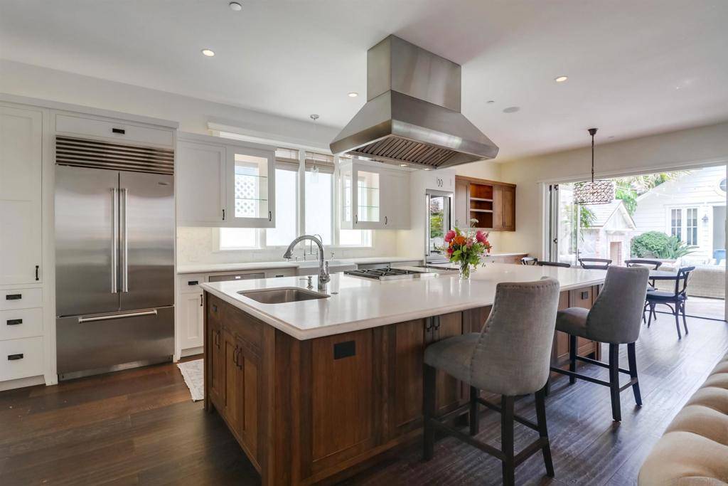 Coronado, CA 92118,1027 Flora Ave
