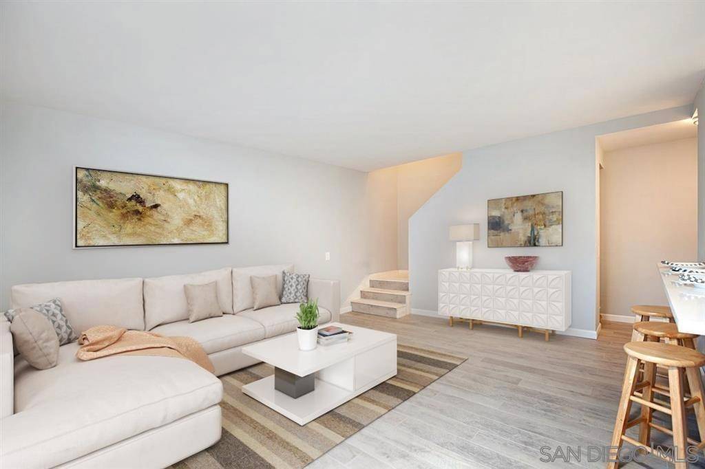 San Diego, CA 92123,3454 Castle Glen Dr #108