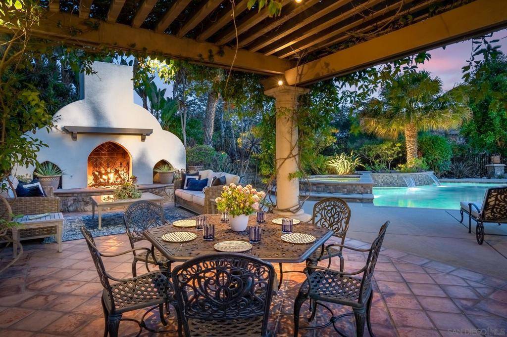 Rancho Santa Fe, CA 92067,17839 La Amapola