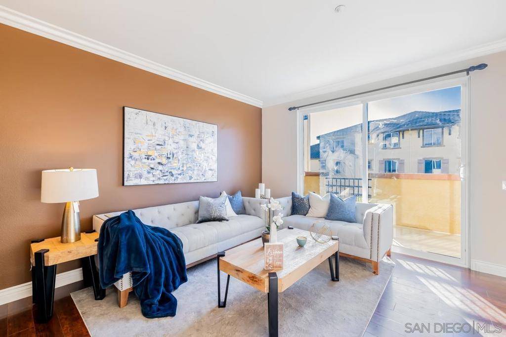 Chula Vista, CA 91915,2185 Caminito Rinaldo #115