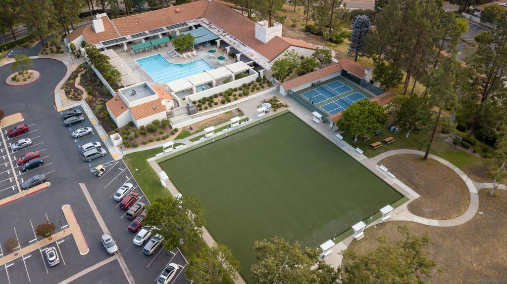 San Diego, CA 92128,12555 Oaks North Dr #205