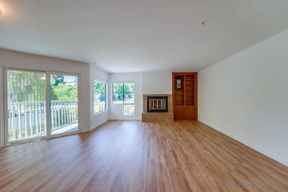 San Diego, CA 92103,4055 Eagle Street #102