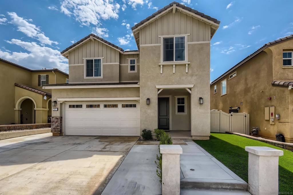 Fallbrook, CA 92028,317 CAMPOLINA CT.
