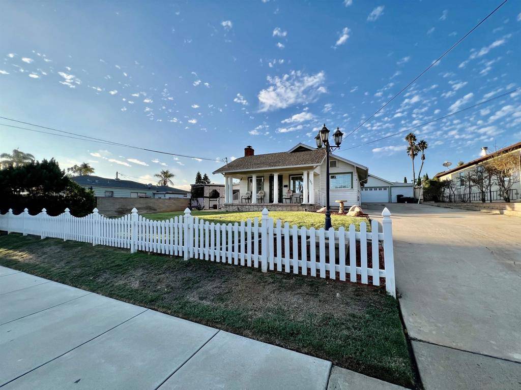 National City, CA 91950,1223 E 26th St