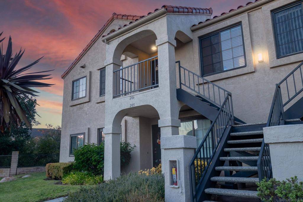 San Diego, CA 92128,13250 Wimberly Sq #206