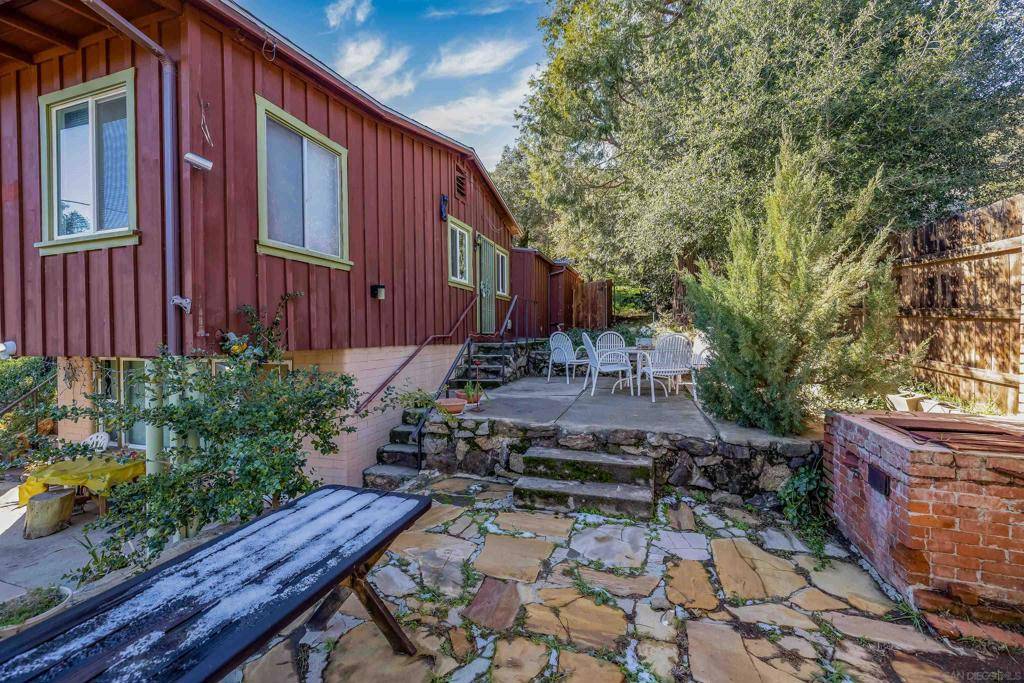 Descanso, CA 91916,9720 Oak Grove Dr