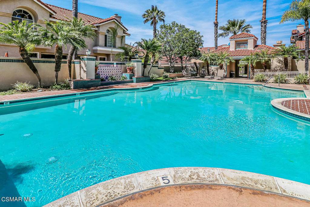 Simi Valley, CA 93065,630 Kingswood LN #F