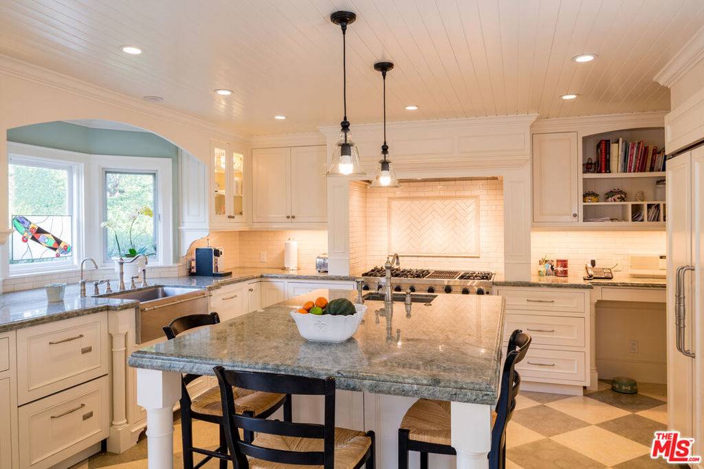 Pacific Palisades, CA 90272,16771 MONTE HERMOSO DR