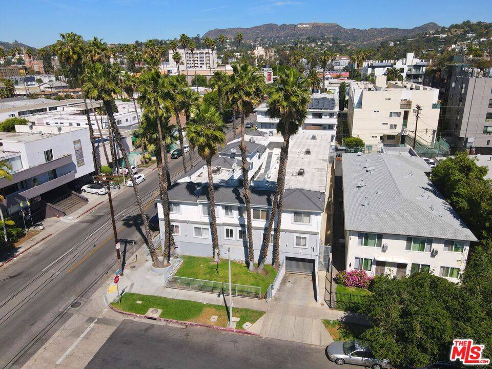 Los Angeles, CA 90028,1540 N BRONSON AVE