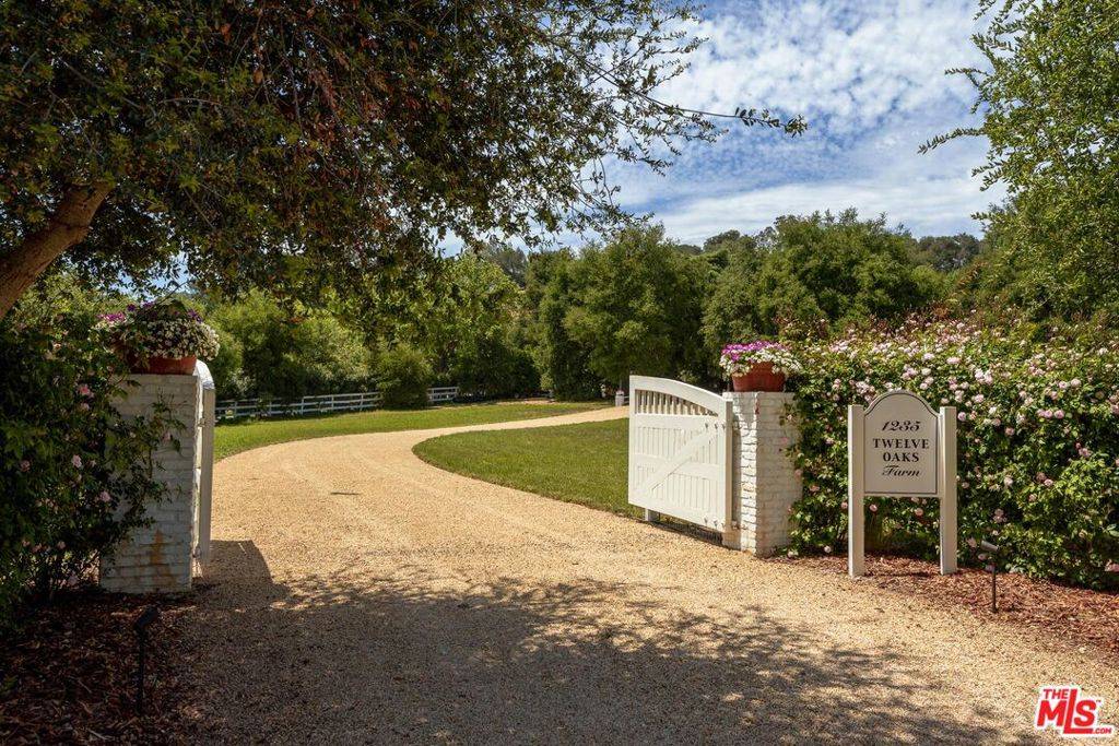 Santa Ynez, CA 93460,1235 QUAIL RIDGE RD