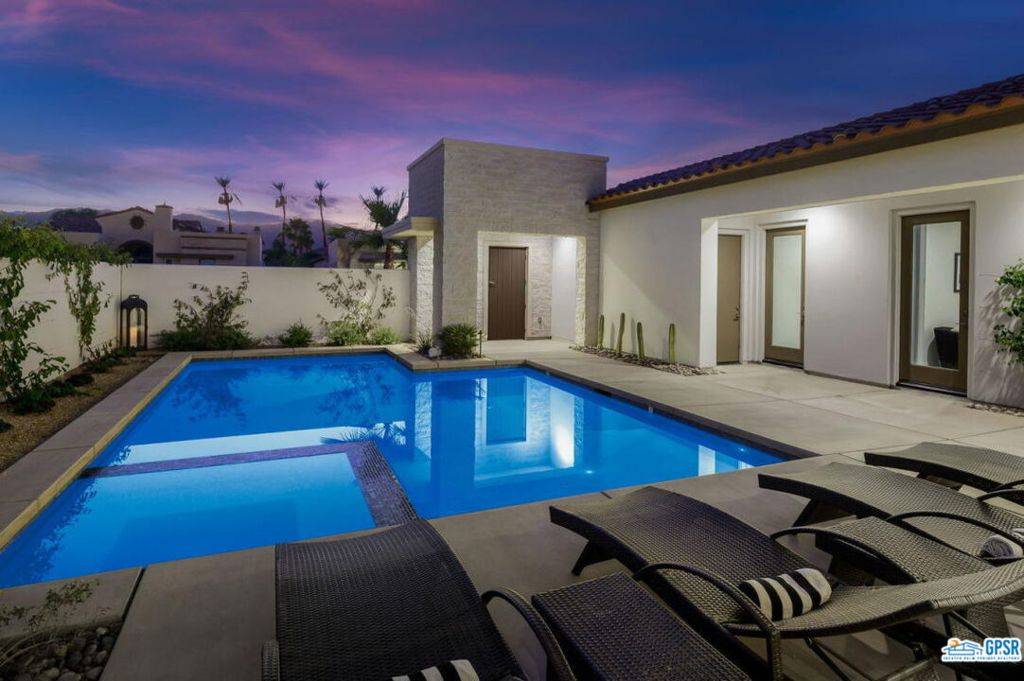 La Quinta, CA 92253,50888 Cereza