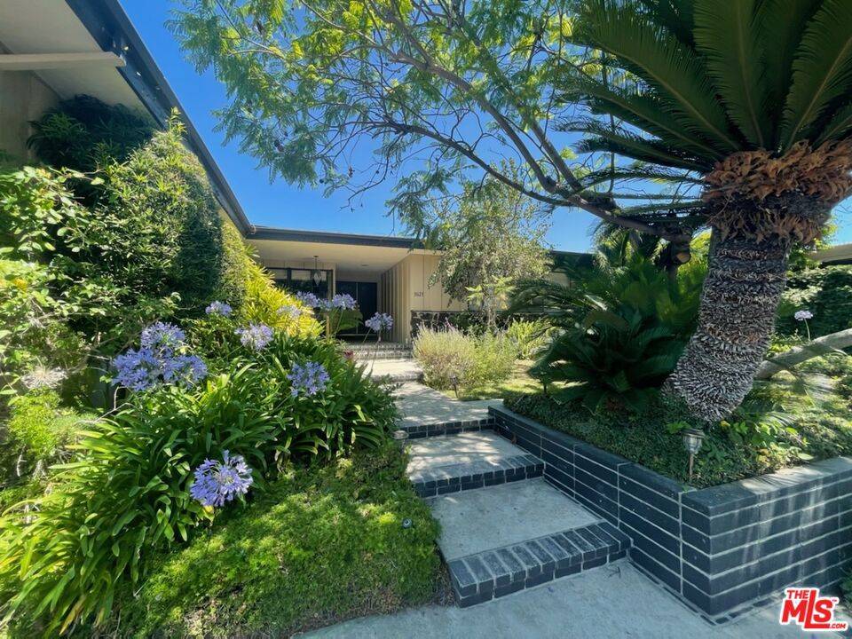 Studio City, CA 91604,11623 DONA ALICIA PL