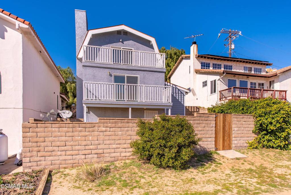 Chatsworth, CA 91311,21670 Arapahoe TRL