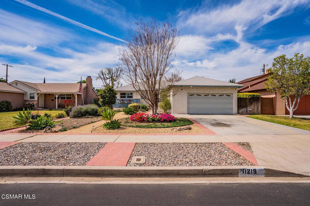Granada Hills, CA 91344,11219 Densmore AVE