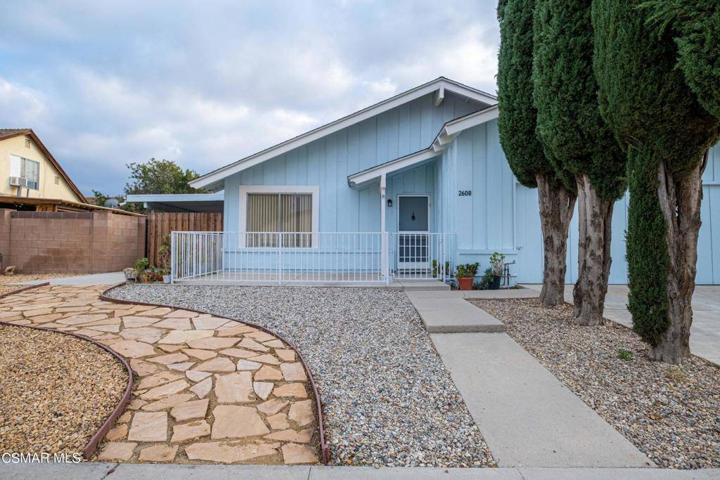 Simi Valley, CA 93065,2608 E Woodrow AVE