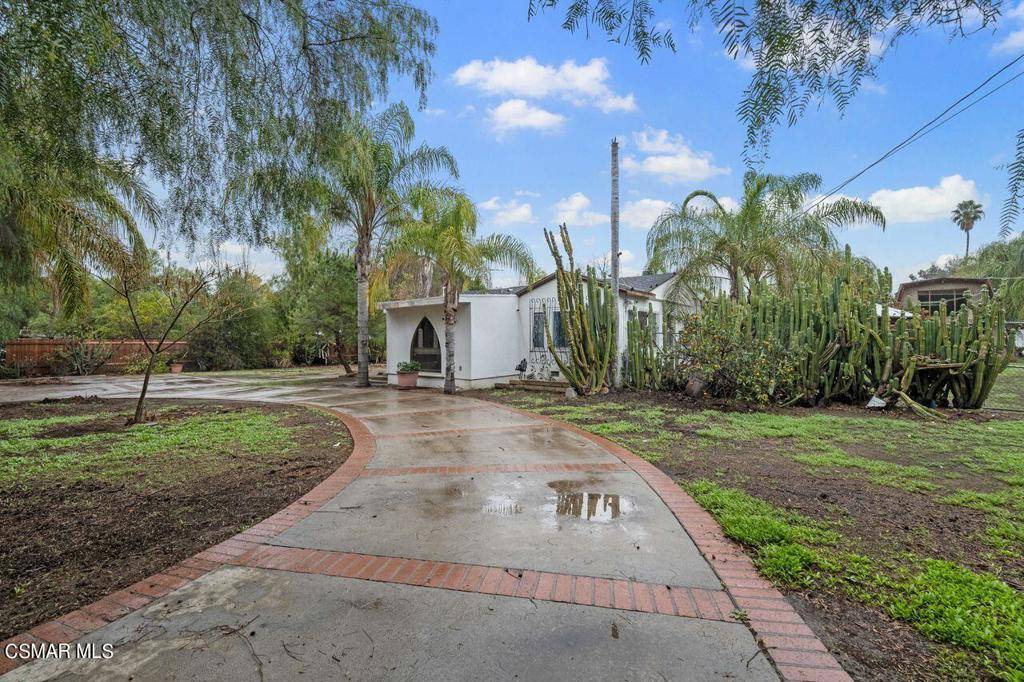 Tarzana, CA 91356,5852 Melvin AVE