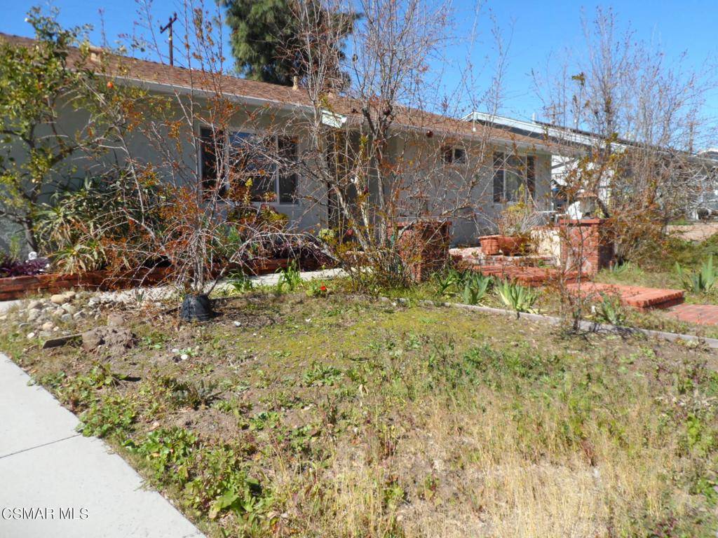 Simi Valley, CA 93065,2237 Heather ST