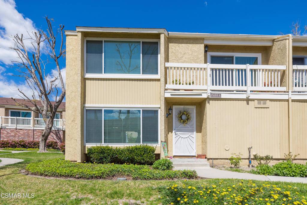 Moorpark, CA 93021,15188 Varsity ST #A